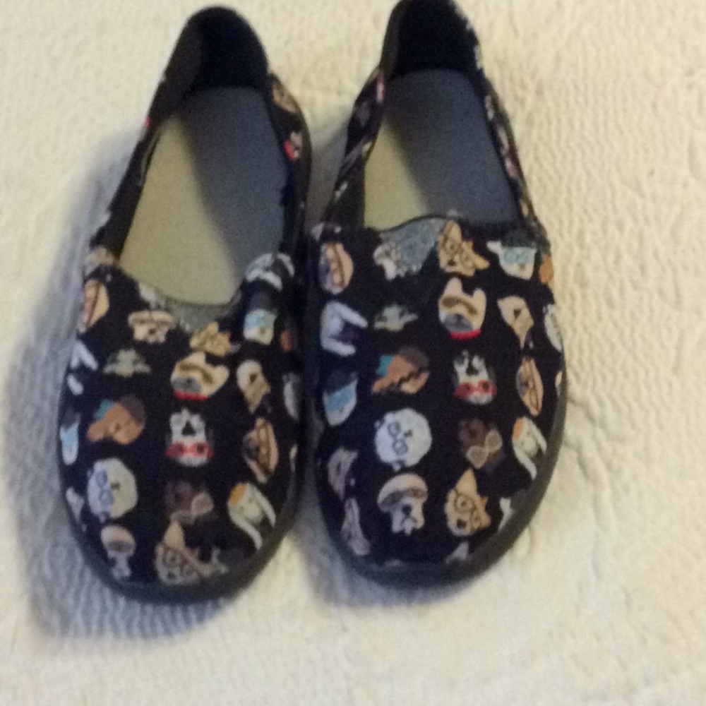 Bobs dog shoes 2.5 youth girl
